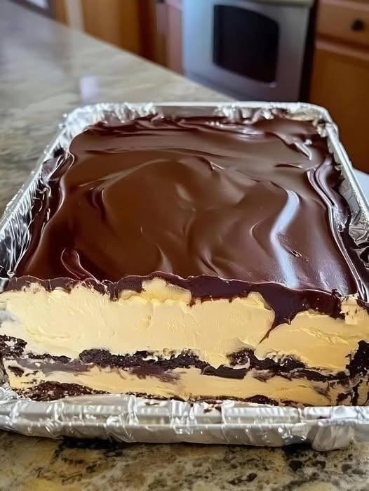 No Bake Chocolate Eclair Cake